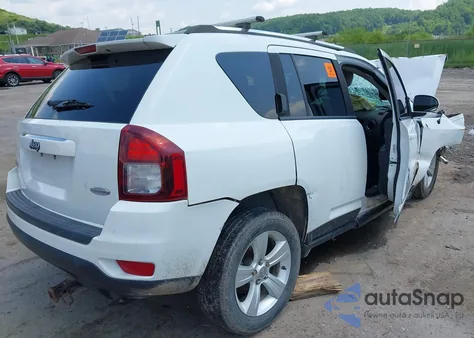 2014 Jeep Compass Latitude из США, поврежденный, VIN 1C4NJDEB3ED866005